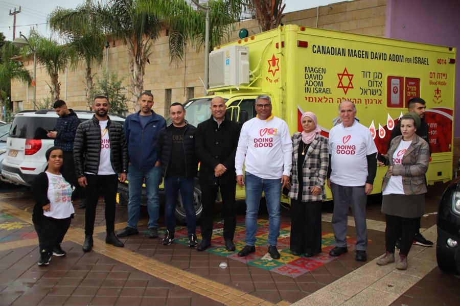 رهط تصنع خيرا : عشرات المبادرات ومئات المتطوعين في يوم الاعمال الخيرية 